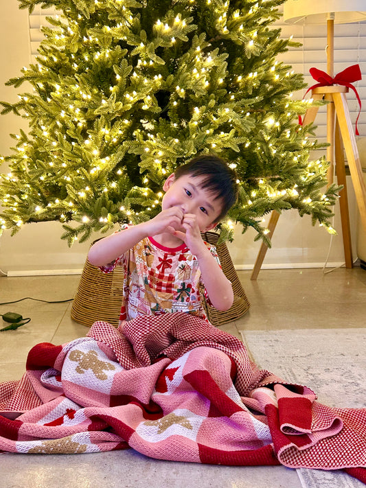 CHILDREN/PRETEENS- GINGERBREAD WORKSHOP 2025 Christmas Pyjamas