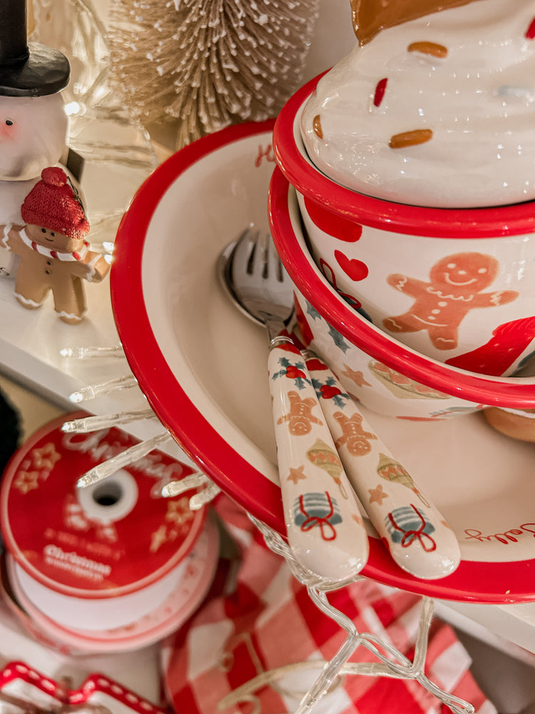 Gingerbread Porcelain Set