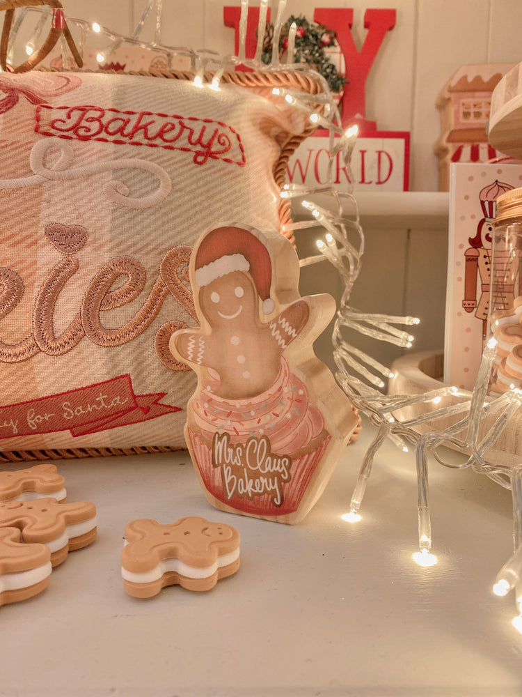 MRS CLAUS BAKERY GINGERBREAD WOODEN DECOR