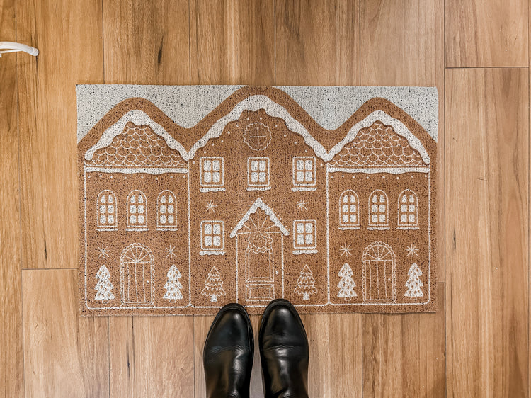 Gingerbread House Doormat