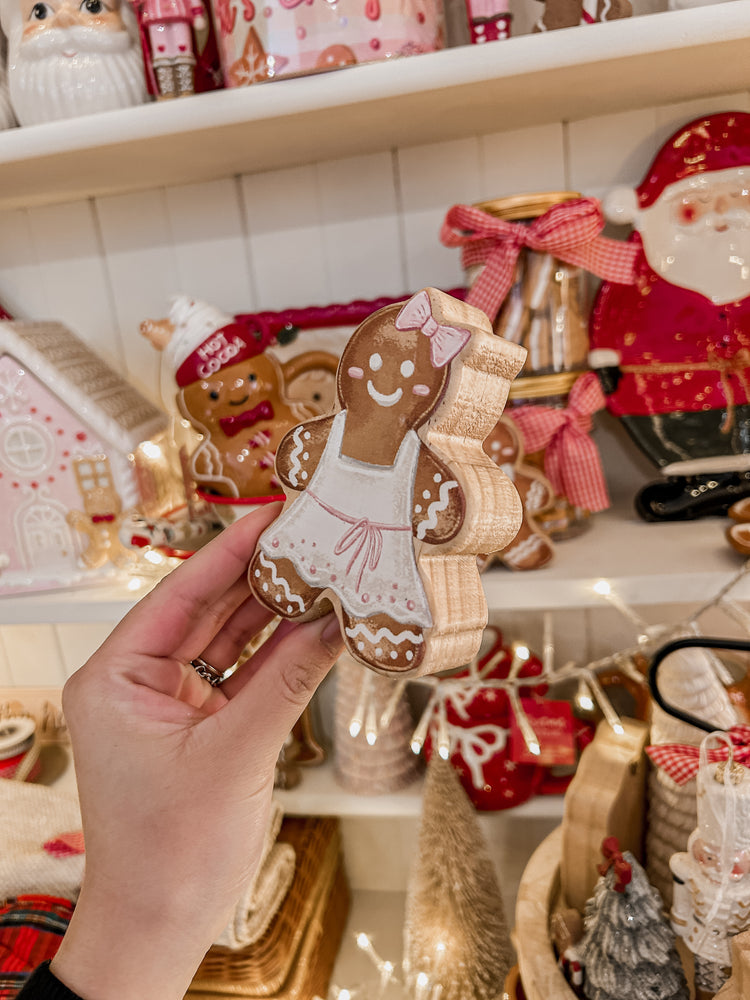 Gingerbread Woman Wooden Decor